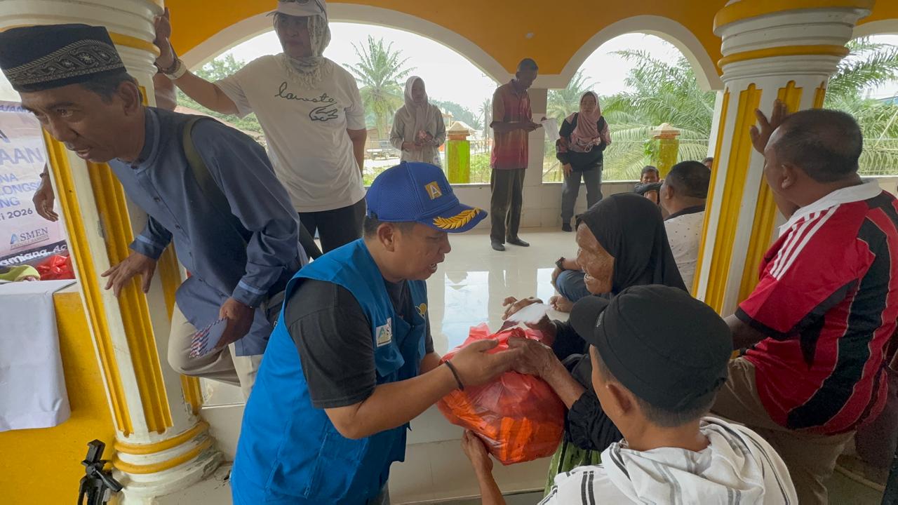 Asmen peduli berikan bantuan kepada warga korban Banjir
