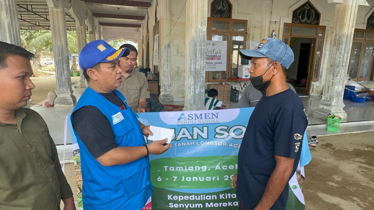 Asmen peduli Datangi Korban Banjir Aceh